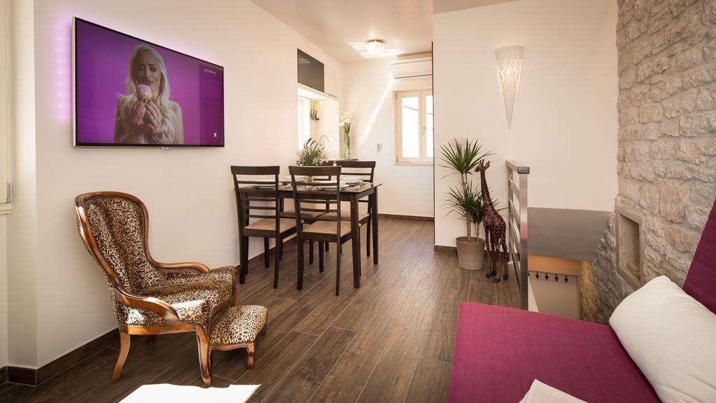 Apartment Shambala Sea View روفينج المظهر الخارجي الصورة