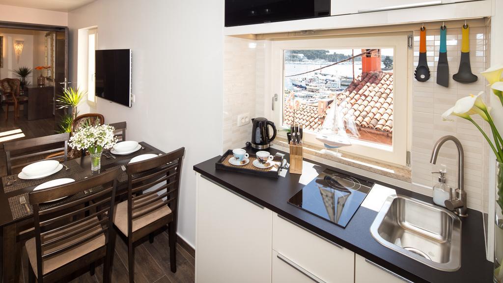 Apartment Shambala Sea View روفينج المظهر الخارجي الصورة